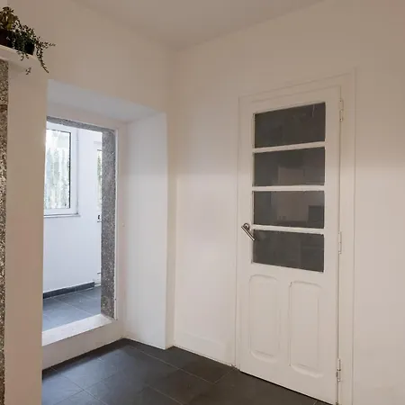 Urban Charm 1br In Principe Real * Lisbon